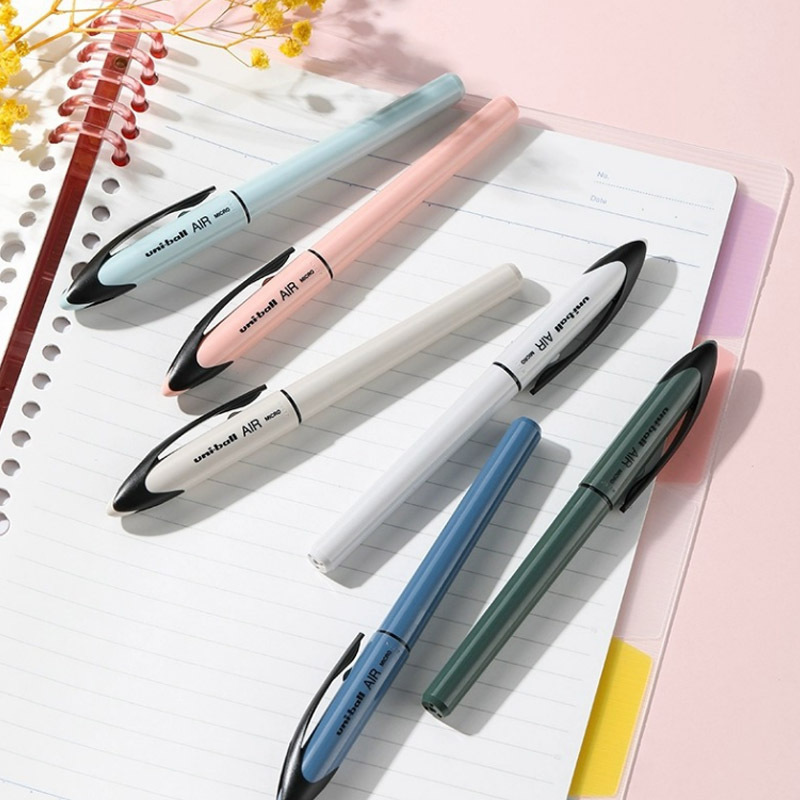 Uni Ball Air Micro Gel Rollerb - Office Tech Essentials recensione e prezzo